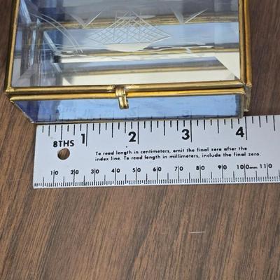 Vintage Marion Kay Masonic Desk Clock Model No. 30 Blue Lodge with etched trinket box and a vase