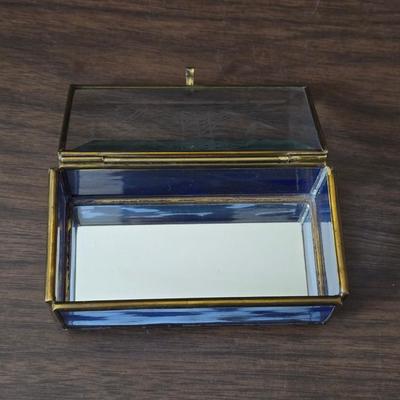 Vintage Marion Kay Masonic Desk Clock Model No. 30 Blue Lodge with etched trinket box and a vase