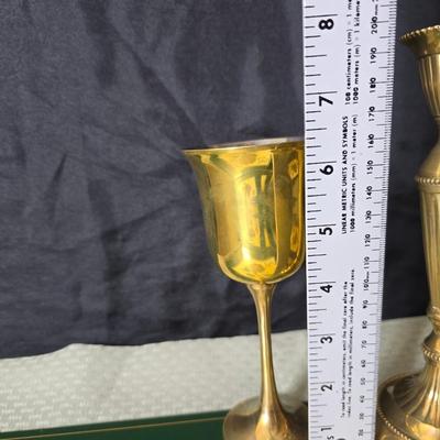 Hooker's Fruits Pimpernel cork backed placemats and matching coasters - Brass candle sticks- a tablecloth and a pottery hotplate