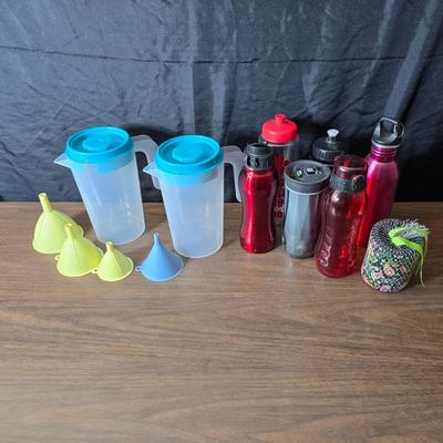 Large collection of water bottles - Great replacements for kids at school - and two plastic pitchers with lids