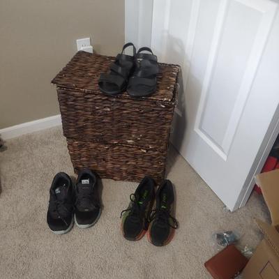 TWO WICKER BASKETS, NIKES SHOES (9) AND SANDALS