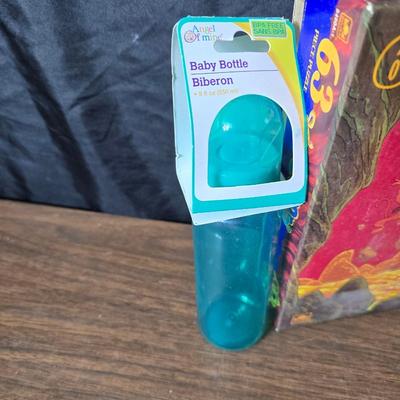 Children toys - New auto racing game - bottle - pacifier - assortment of vintage plush animals - backpack - puzzles- sports fan items and...