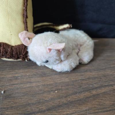 Children toys - New auto racing game - bottle - pacifier - assortment of vintage plush animals - backpack - puzzles- sports fan items and...