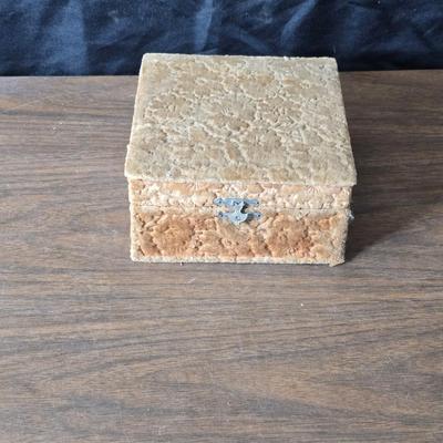 Small trinkets & collectibles - Brooch pin - vintage box with tools - necklaces - soaps - compacts and more