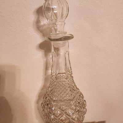 Crystal decanter