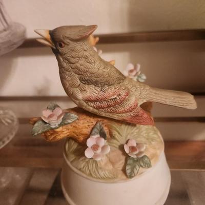 Sparrow Music Box