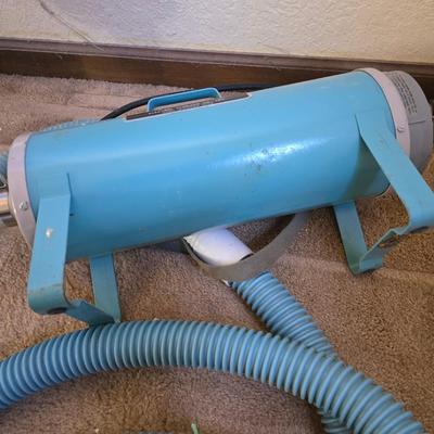 Vintage Regina Eletrikbroom vacuum cleaner - 3 speeds 1 power plus - Circuiteer livestock portable hot blower-dryer