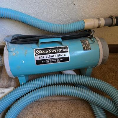 Vintage Regina Eletrikbroom vacuum cleaner - 3 speeds 1 power plus - Circuiteer livestock portable hot blower-dryer