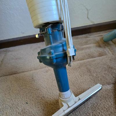 Vintage Regina Eletrikbroom vacuum cleaner - 3 speeds 1 power plus - Circuiteer livestock portable hot blower-dryer