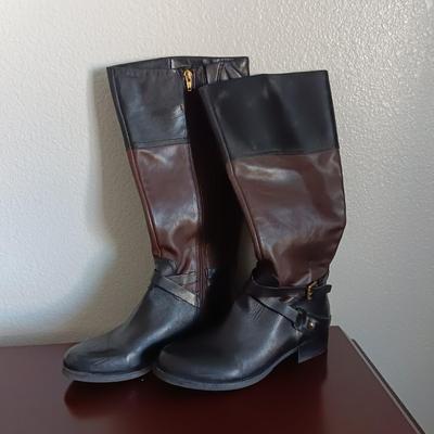 LADIES AUDREY BROOKE LEATHER BOOTS SIZE 9-1/2 and 2 WALLETS