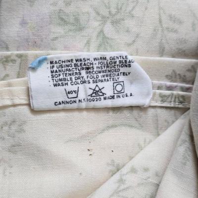 Vintage textured Chenille bedspread with several sheet sets and two vintage throw pillows