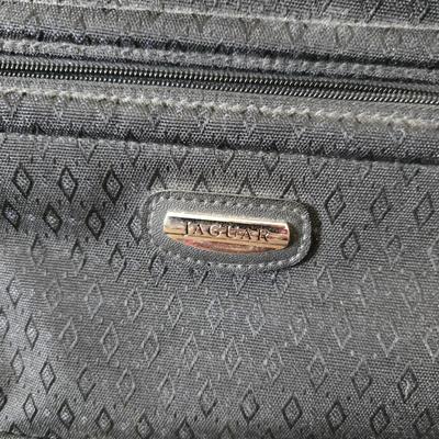 Carry-on luggage bag - with an assortment of other garment / luggage packing bags Eagle creek - Jaguar