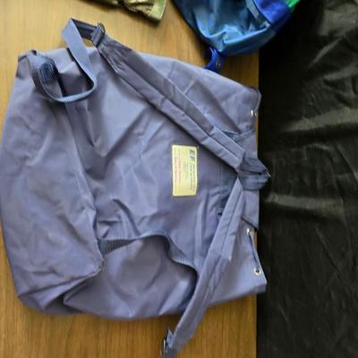 Overnight and fast trip bags - backpack - smaller bags for organizing