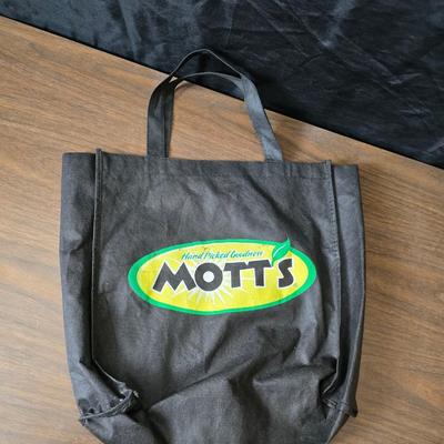 A variety of re-usable shopping bags