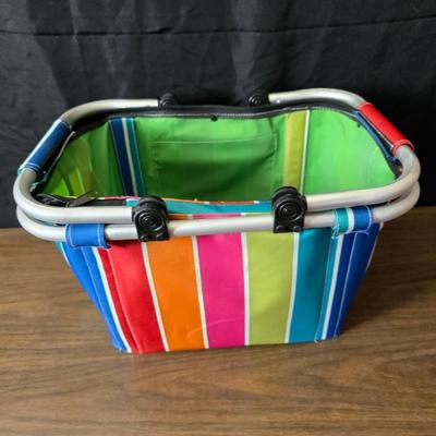 A variety of re-usable shopping bags