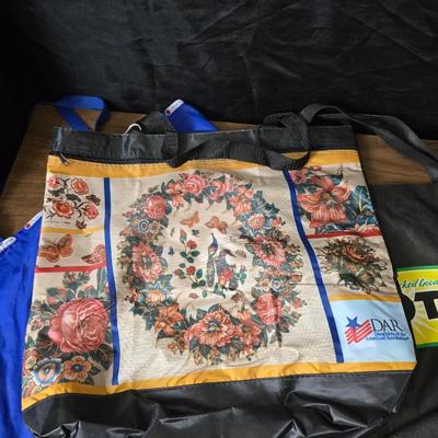 A variety of re-usable shopping bags