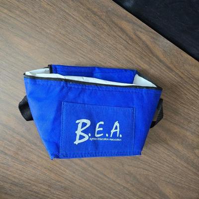 A variety of re-usable shopping bags