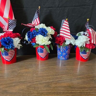 4th of July USA decorations - Uncle Sam nutcracker - flags - fabric - bouquets and more