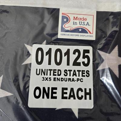 4th of July USA decorations - Uncle Sam nutcracker - flags - fabric - bouquets and more