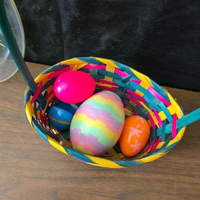 Easter decorations - solar dancing bunnies & duck - baskets - bunny figures and more