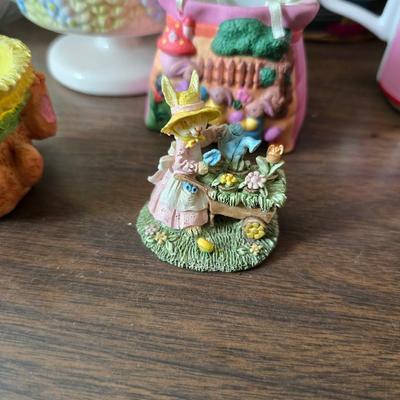 Easter decorations - solar dancing bunnies & duck - baskets - bunny figures and more