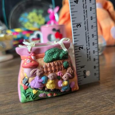 Easter decorations - solar dancing bunnies & duck - baskets - bunny figures and more