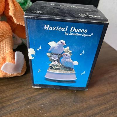 Easter decorations - solar dancing bunnies & duck - baskets - bunny figures and more