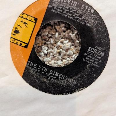 Antique 45 Records - The Vogues - The Supremes - The 5th Dimension