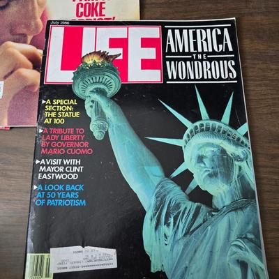 1986 Life magazines - Madonna - Celebrating the movies - Caroline Monaco - Iacocca -