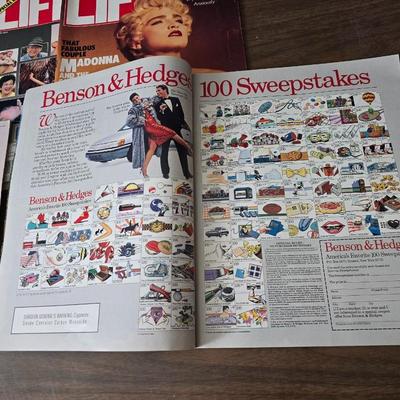 1986 Life magazines - Madonna - Celebrating the movies - Caroline Monaco - Iacocca -