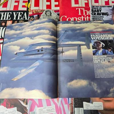 1987 Life Magazines Oliver North - The year in pictures - The constitution