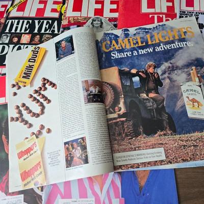 1987 Life Magazines Oliver North - The year in pictures - The constitution