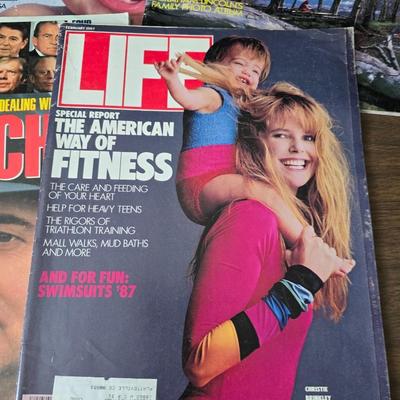 1987 Life Magazines Oliver North - The year in pictures - The constitution