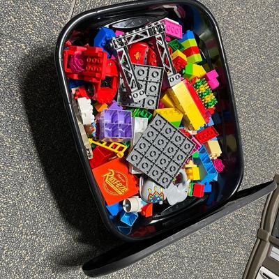 10 gal tote of duplo blocks