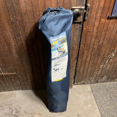 Captains folding chair with umbrella