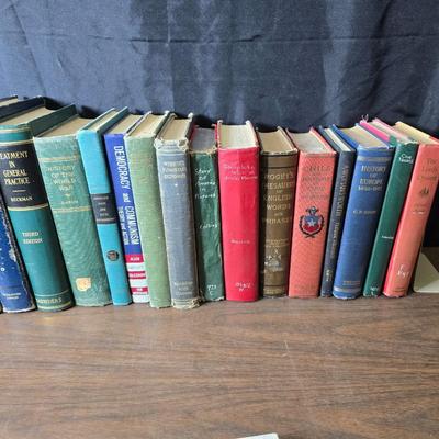 Vintage books - mostly all history - History of Europe - Chile - Thesaurus of English words and others