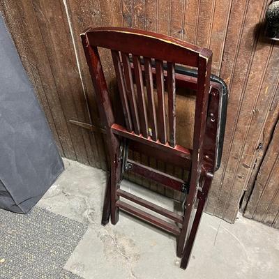 Vintage wood folding chair