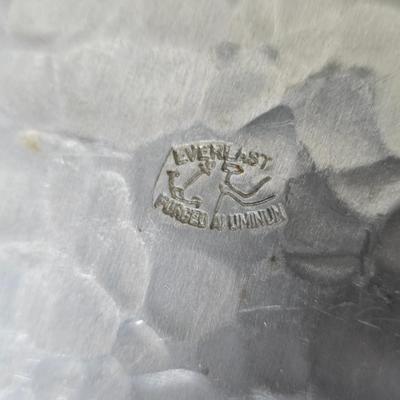 Vintage Wilson Specialties hand wrought aluminum dishware and a Thankful artwork