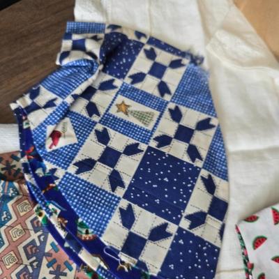 Kitchen linens - Chicken theme valance - lace apron - table cloth - hot pads - towels and more