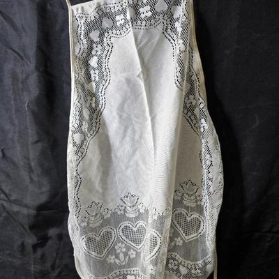 Kitchen linens - Chicken theme valance - lace apron - table cloth - hot pads - towels and more