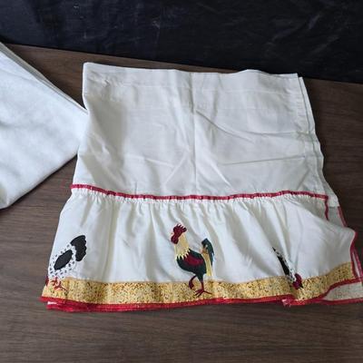 Kitchen linens - Chicken theme valance - lace apron - table cloth - hot pads - towels and more