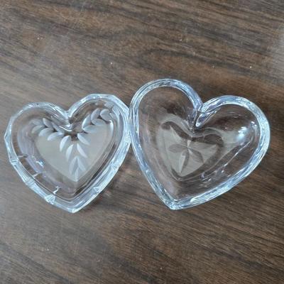 Assortment of collectibles - vintage guitar strings - vintage lighter - trinket boxes - vintage vase - brand new smart bracelet and more