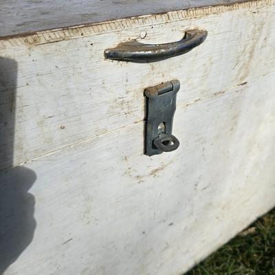 Large livestock show box - Tack storage - Grain bin - Many other uses Large wooden trunk