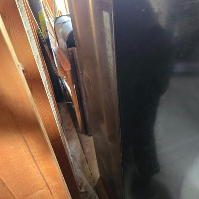 Metal 4 drawer file cabinet