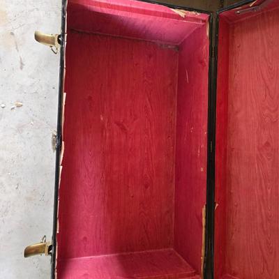 Metal footlocker storage trunk