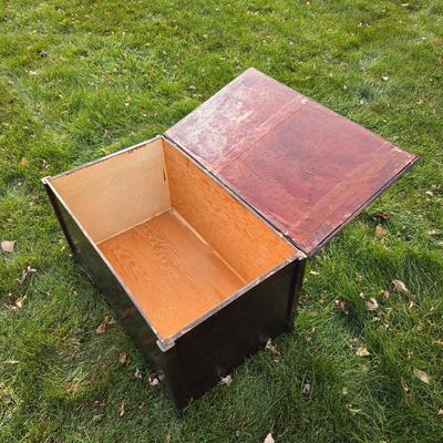 Wooden storage trunk