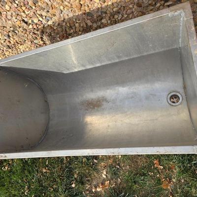 Stainless steel utility sink