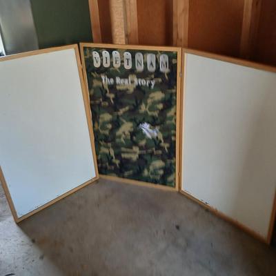 Hinged Trifold display and whiteboard