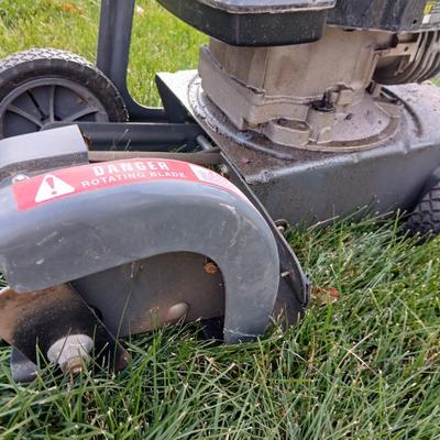 Craftsman 3.5 HP edger with gas can