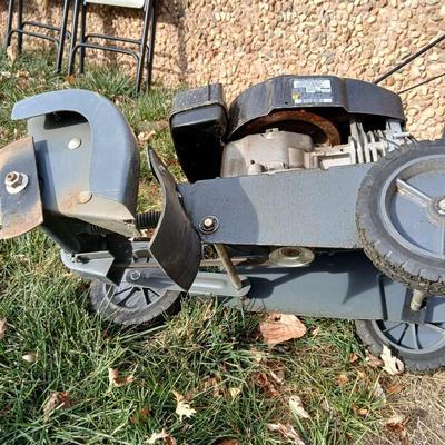 Craftsman 3.5 HP edger with gas can